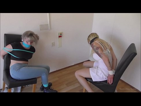 ❤️ Atkarīga / sasietas un ar aizliktām mutēm / damsel in distress ❤❌ Sekss pie mums ❌️❤