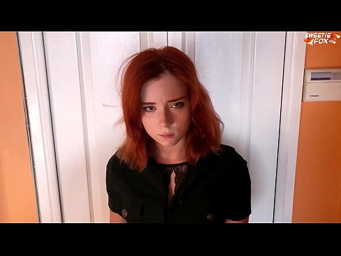 ❤️ Apsargs sodīja skaistu sievieti par zādzību veikalā - sperma mutē ❤❌ Sekss pie mums ❌️❤